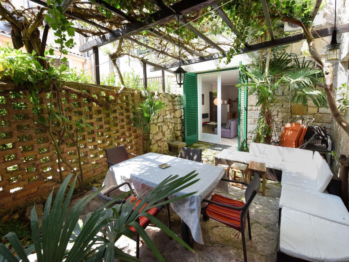 Apartment Andrea Old Town Porec Exterior photo
